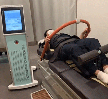 스파인엠티 시술 장면1